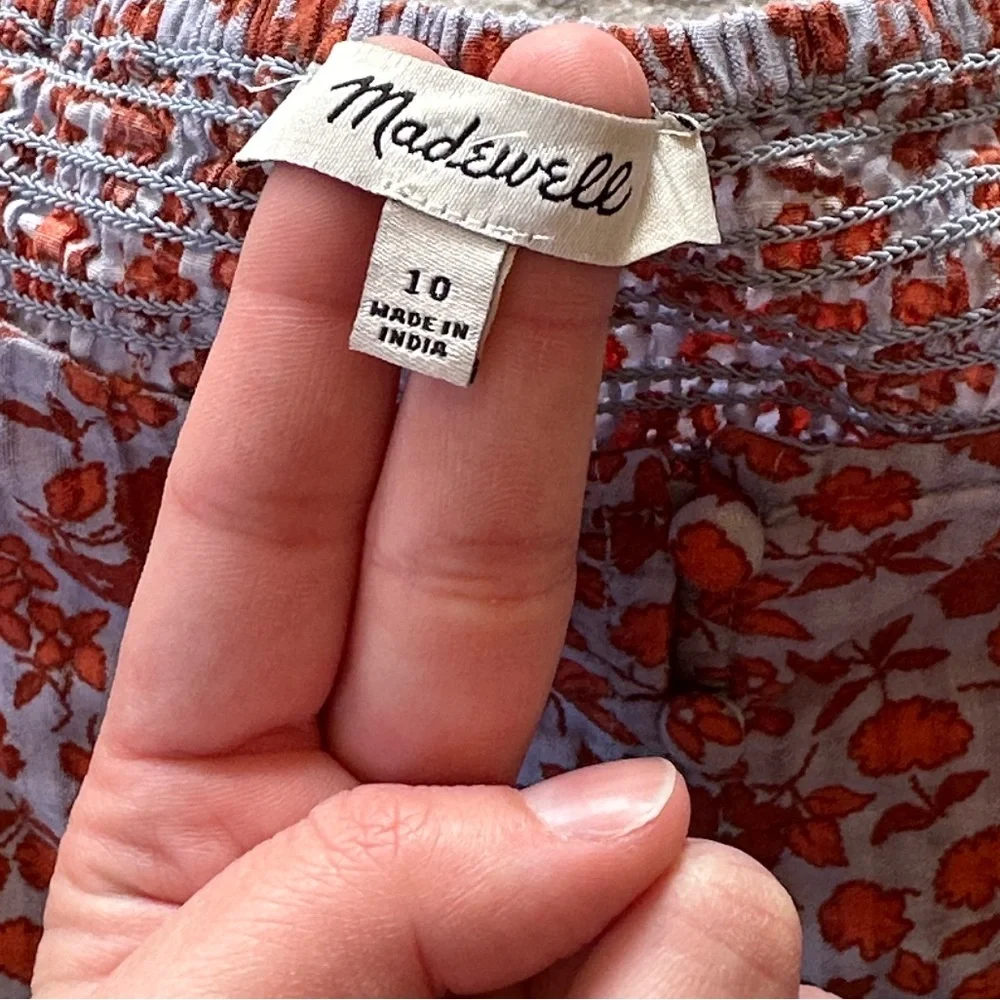 Madewell Button-Front Smocked-Back Top in Piccola Floral